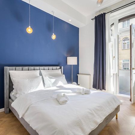 D58 - Grand Boulevard Royal Apartment - Best Location By Bqa Budapest Exterior foto